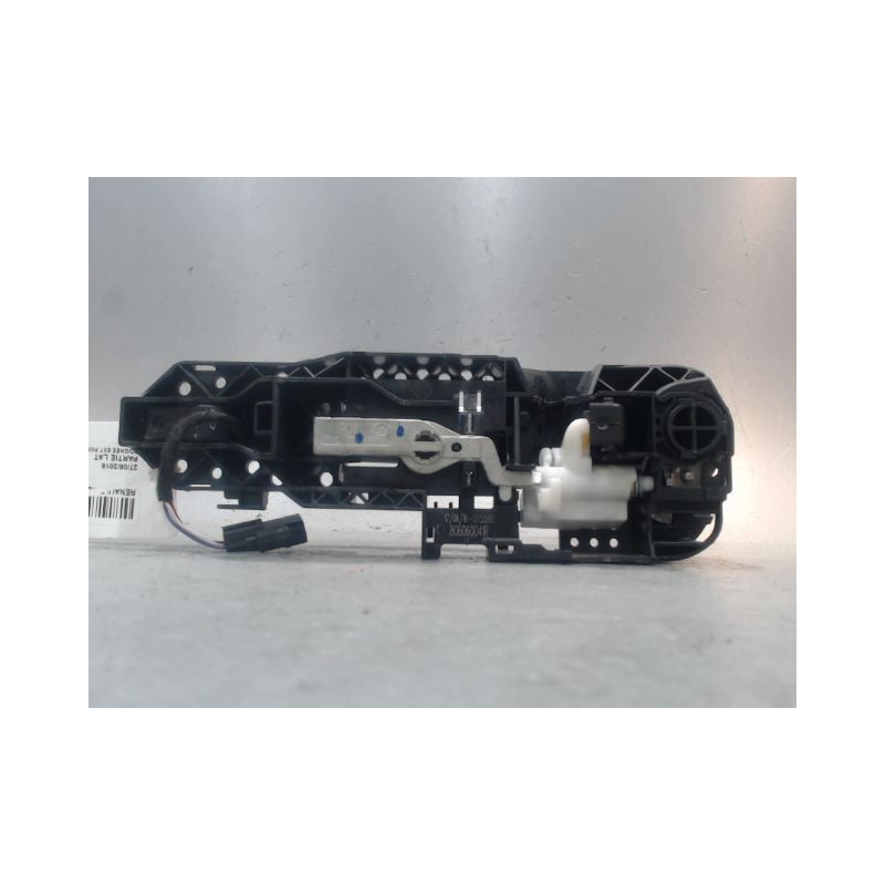 POIGNEE EXTERIEURE PORTE AVANT DROIT RENAULT MEGANE