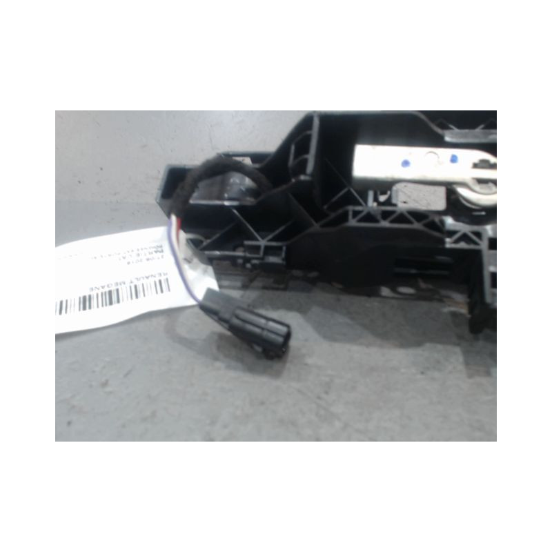 POIGNEE EXTERIEURE PORTE AVANT DROIT RENAULT MEGANE