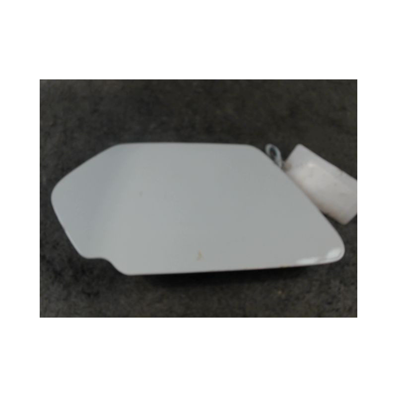 VOLET DE TRAPPE CARBURANT DACIA SANDERO 2008-