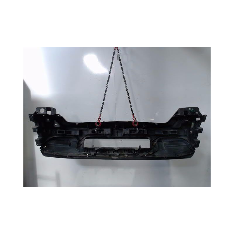 PARE-CHOC AVANT JEEP CHEROKEE 2004-