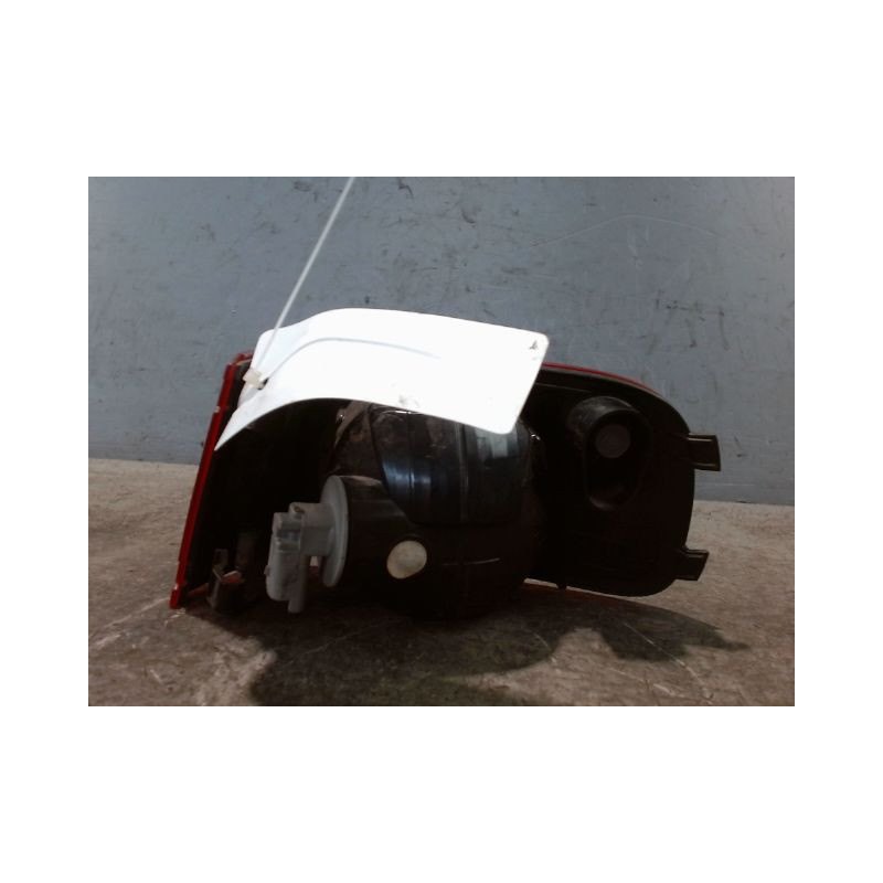 FEU BROUILLARD ARRIERE GAUCHE CITROEN C3 PICASSO 2008-