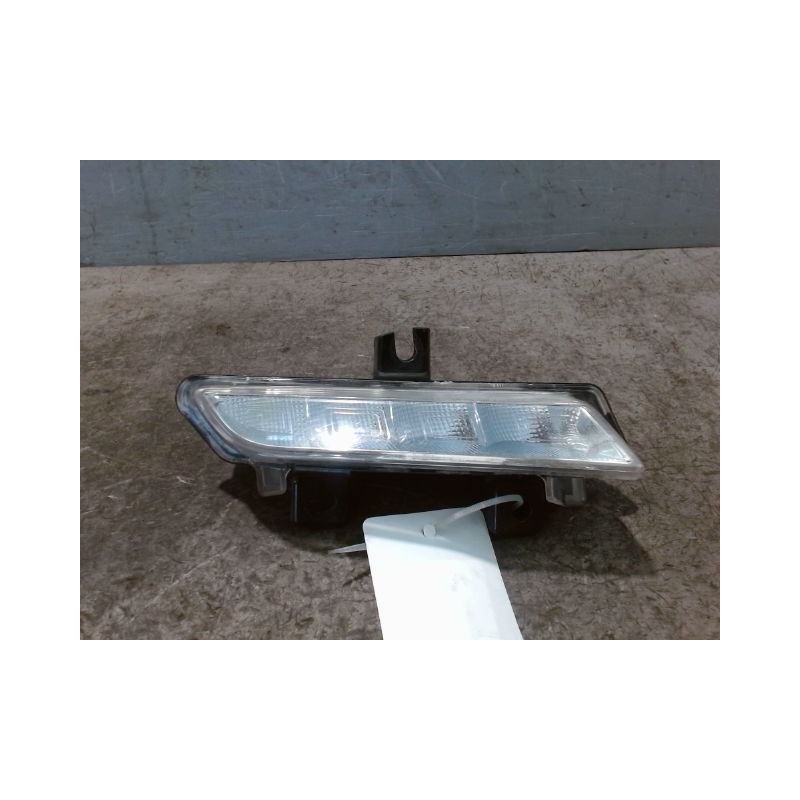FEUX POSITION DROIT RENAULT CLIO IV