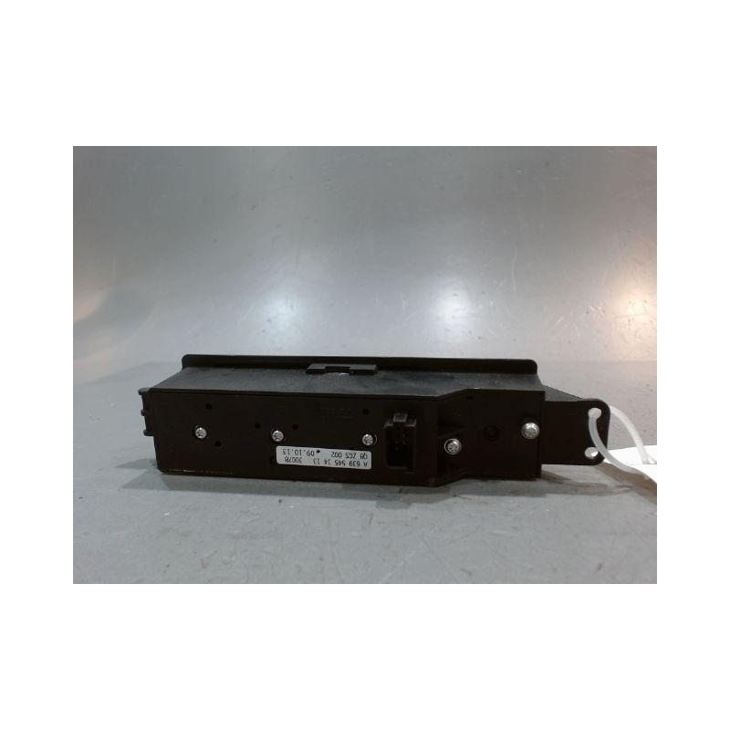 COMMANDE LEVE-GLACE PORTE AVD MERCEDES VITO
