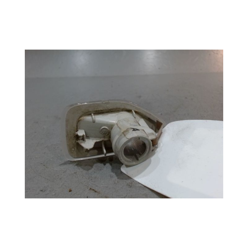 REPETITEUR AILE DROIT DACIA SANDERO