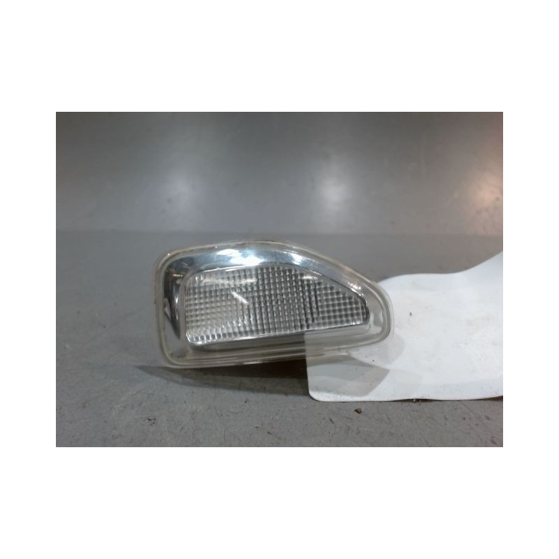 REPETITEUR AILE GAUCHE DACIA SANDERO