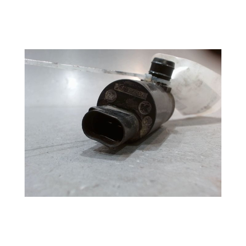 POMPE LAVE-GLACE AVANT TOYOTA YARIS