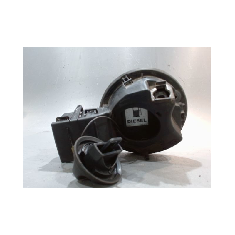 VOLET DE TRAPPE CARBURANT RENAULT CLIO