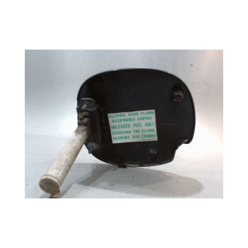VOLET DE TRAPPE CARBURANT RENAULT CLIO II