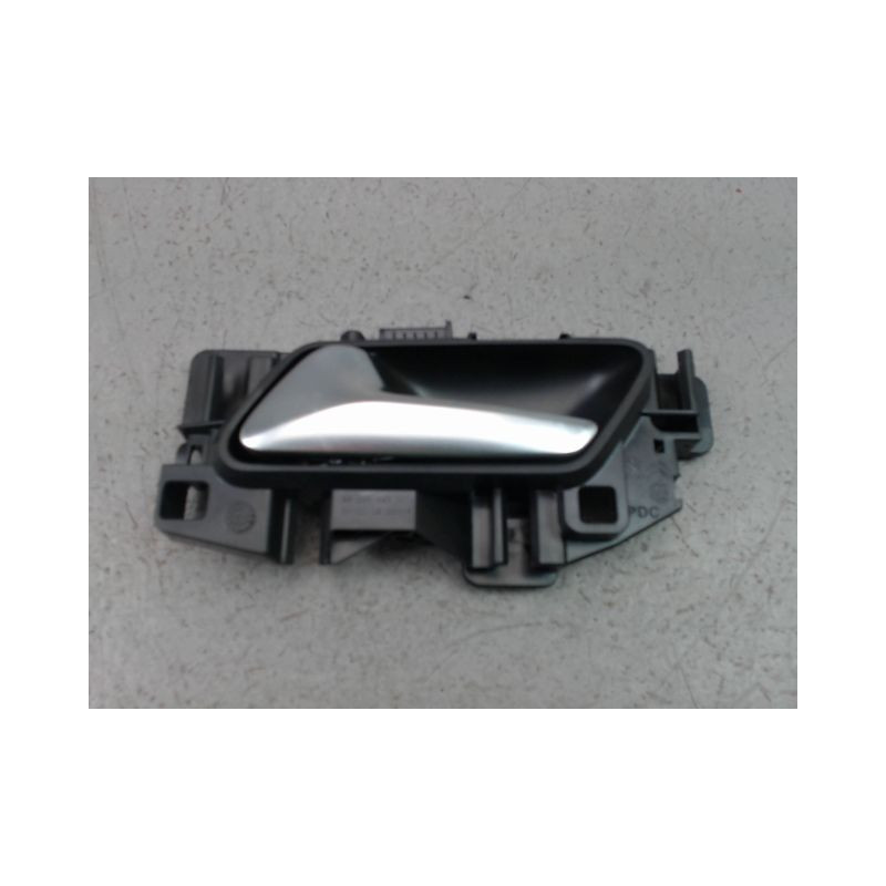 POIGNEE INTERIEURE PORTE AVANT GAUCHE PEUGEOT 5008 2009-