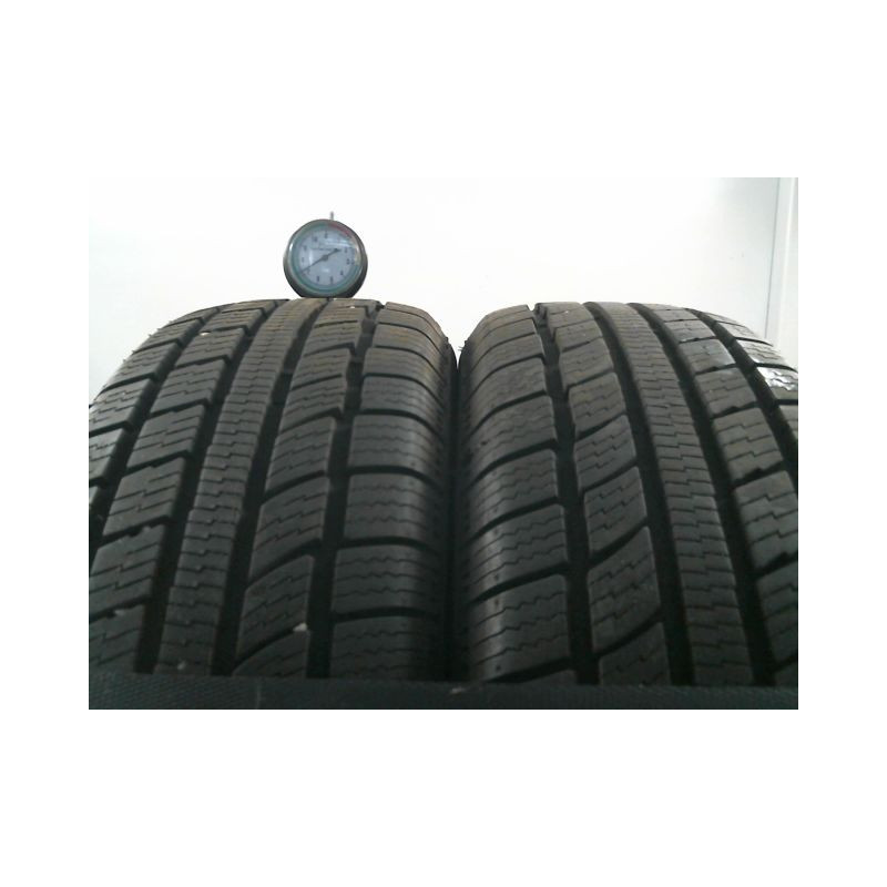 Paire de pneus OVATION VI-782 AS 185 65 15 88 H