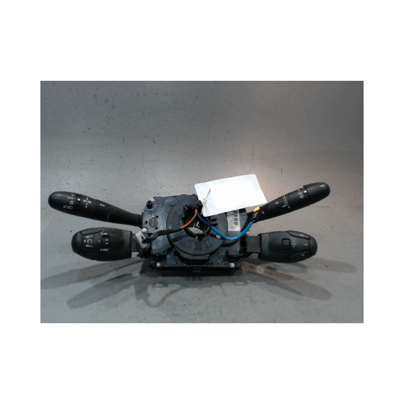 BLOC COMMODOS PEUGEOT 207