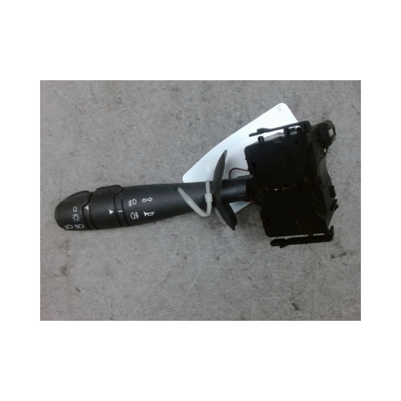 COMMANDE CLIGNOTANT RENAULT TWINGO 2 2007-