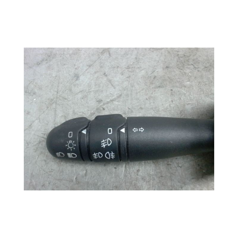 COMMANDE CLIGNOTANT RENAULT KANGOO 2003-2007