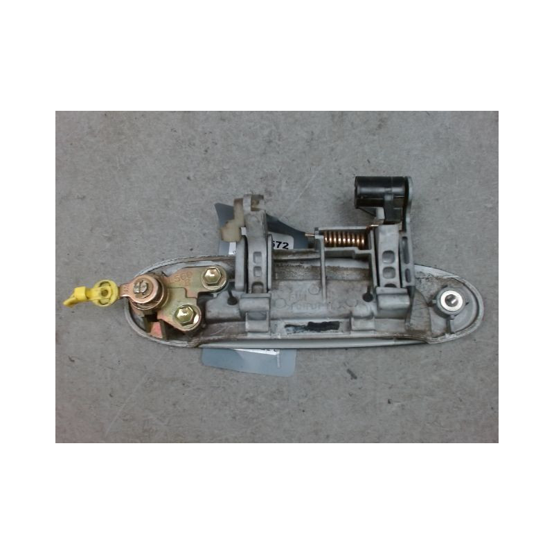 POIGNEE EXTERIEURE PORTE AVANT GAUCHE TOYOTA YARIS -2003
