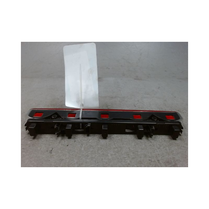 FEUX STOP SUPPLEMENTAIRE CITROEN XSARA PICASSO