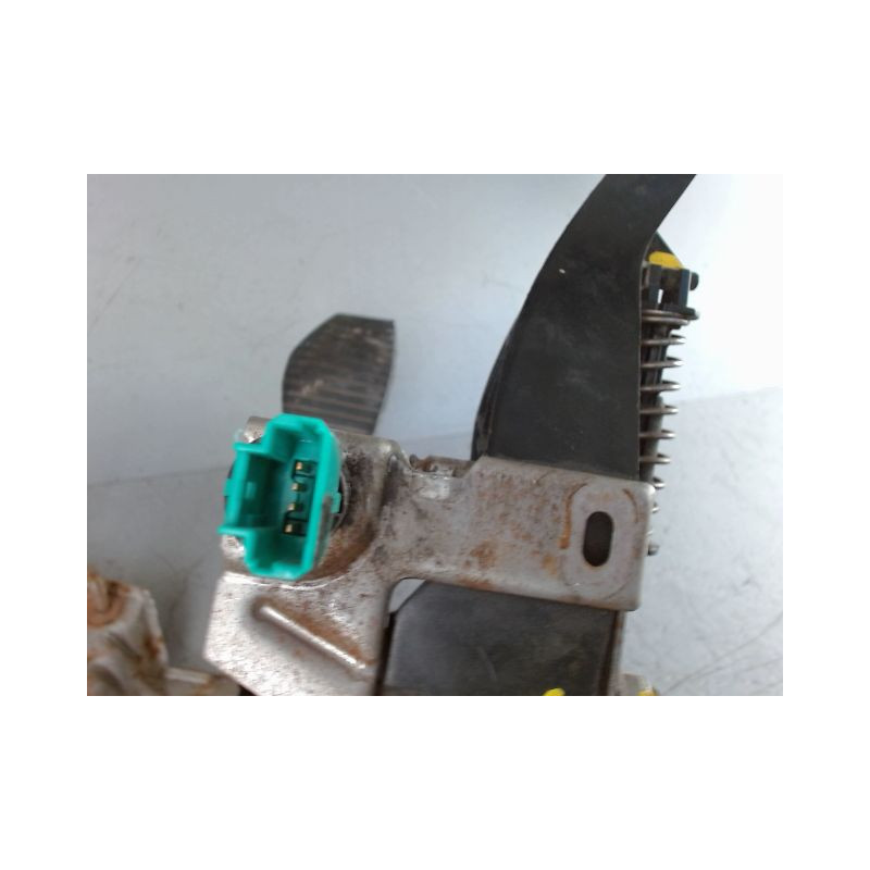 PEDALIER COMPLET CITROEN C2