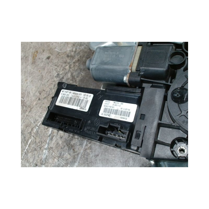 MECANISME+MOTEUR LEVE-GLACE AVANT GAUCHE RENAULT MEGANE