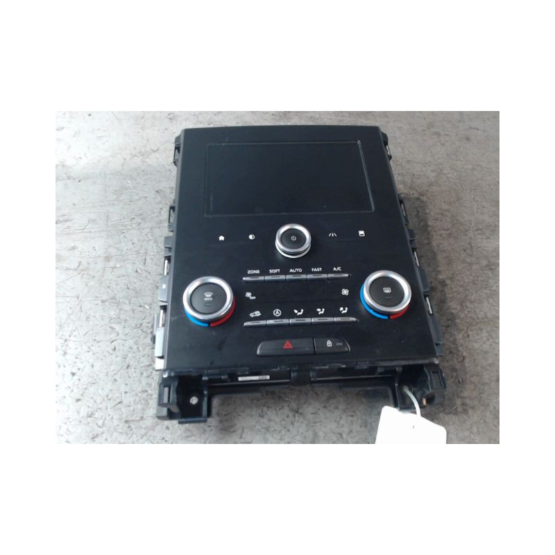 ECRAN GPS RENAULT MEGANE