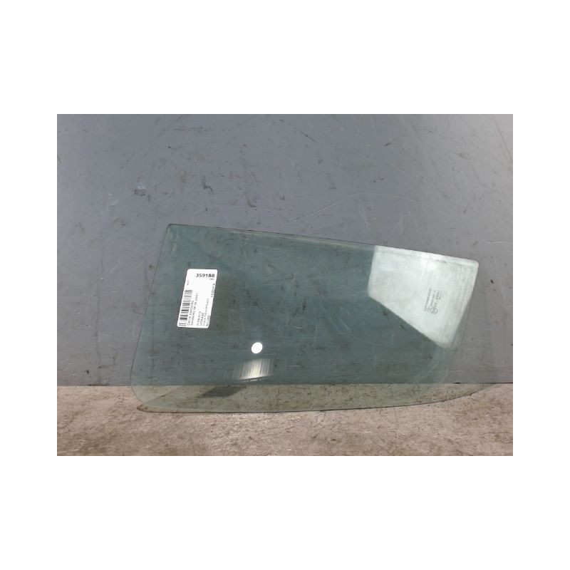 GLACE FIXE PORTE ARD DACIA SANDERO 2008-