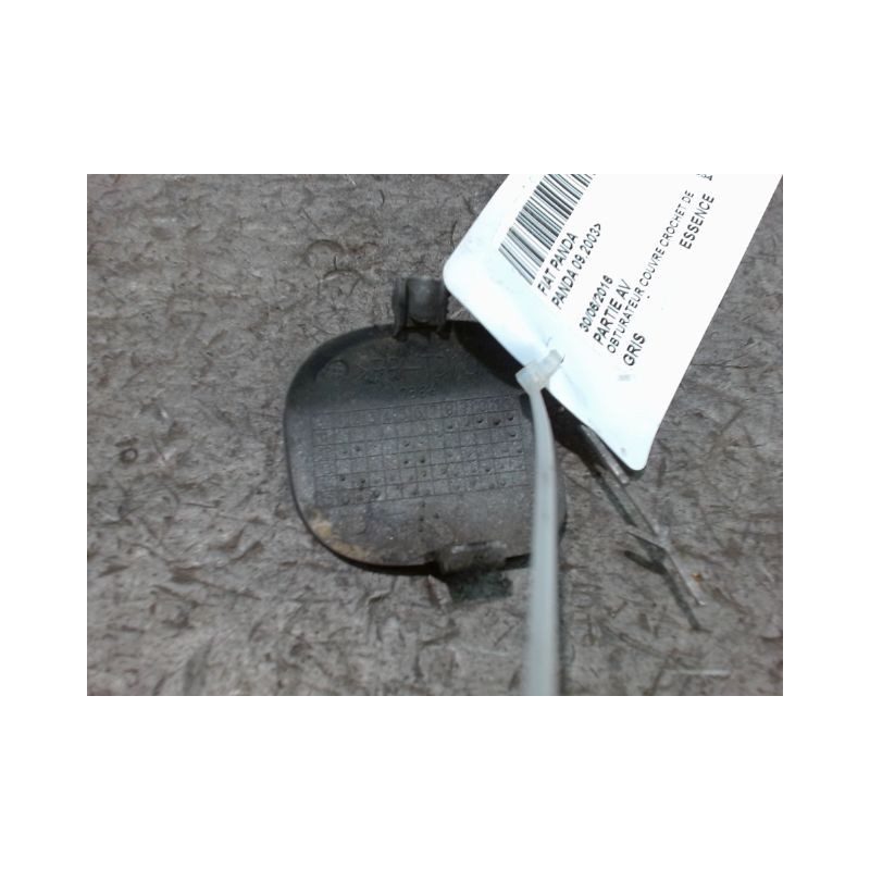 OBTURATEUR COUVRE CROCHET DE BOUCLIER AV FIAT PANDA 2003-