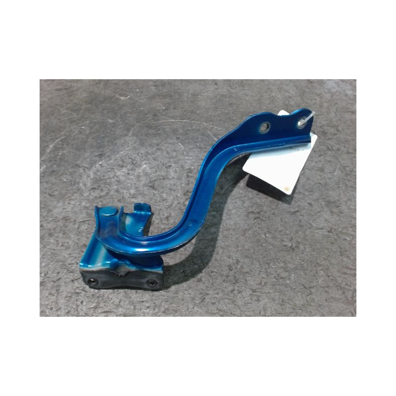 COMPAS GAUCHE CAPOT SUZUKI SPLASH