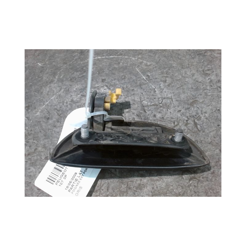 POIGNEE EXTERIEURE PORTE AVANT GAUCHE PEUGEOT 107 3P