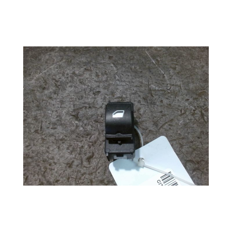 COMMANDE LEVE-GLACE PORTE AVD CITROEN C4 CACTUS