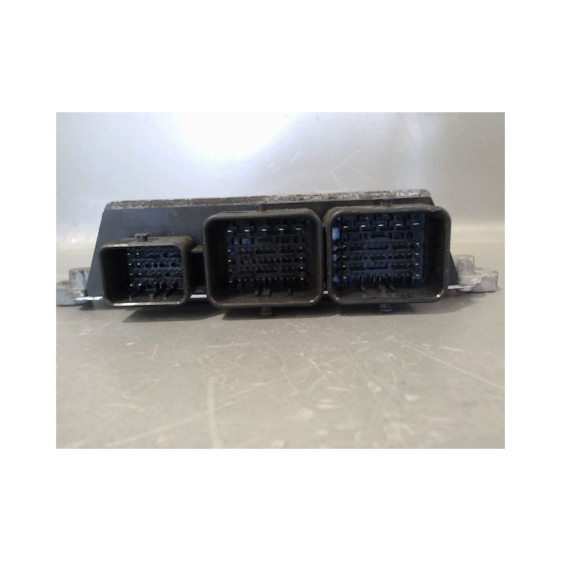 CALCULATEUR MOTEUR PEUGEOT 208 Phase 1 2012-...