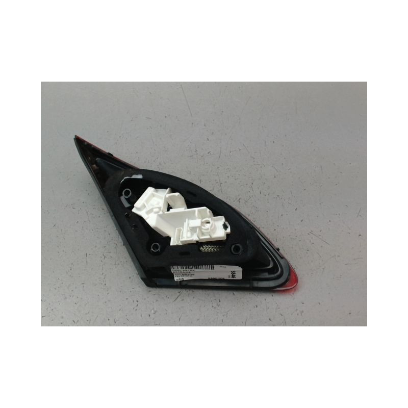 FEU ARRIERE INTERIEUR DROIT OPEL ASTRA IV Phase 1 (J) 2010-2012