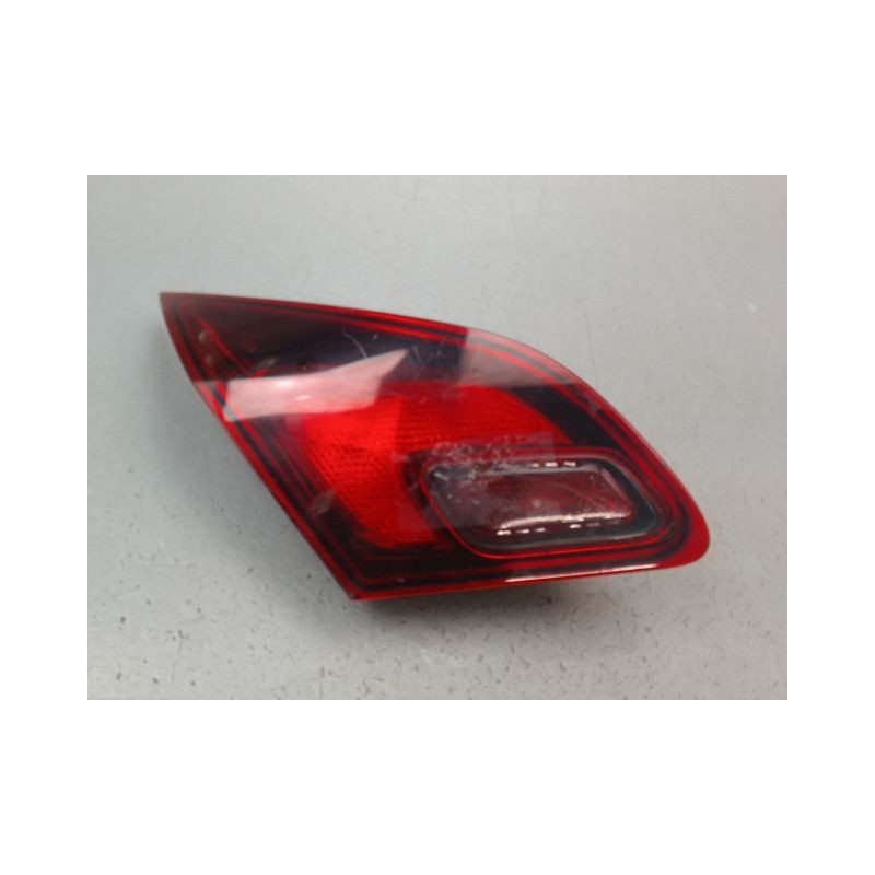 FEU ARRIERE INTERIEUR GAUCHE OPEL ASTRA IV Phase 1 (J) 2010-2012