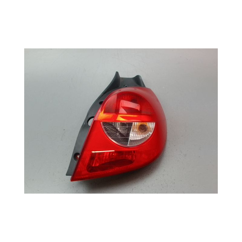 FEU ARRIERE DROIT RENAULT CLIO III Phase 1 2005-2009