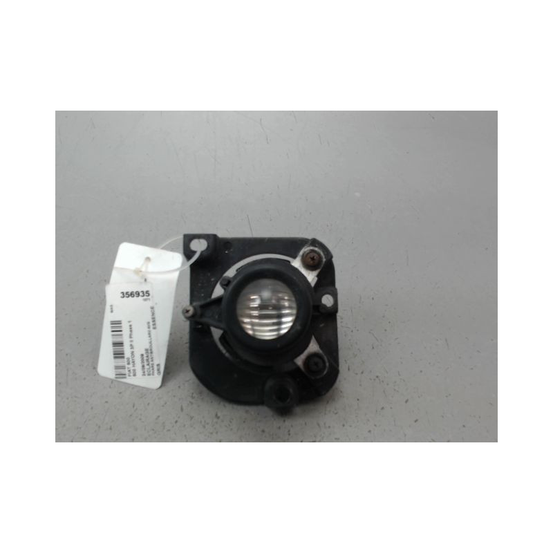 PHARE ANTIBROUILLARD AVANT GAUCHE FIAT 500 II Phase 1 2007-...