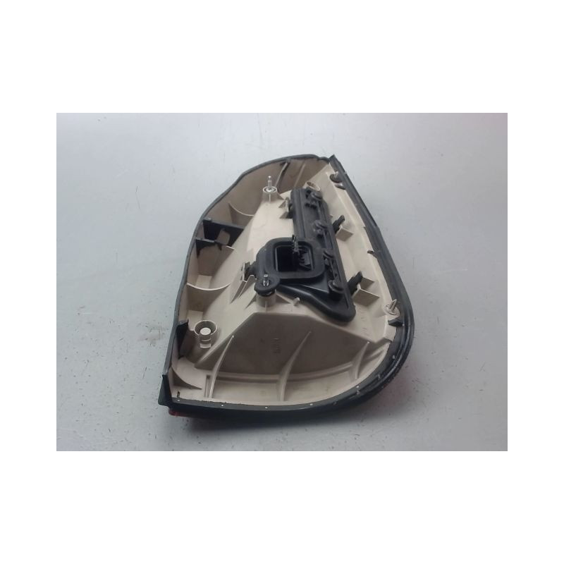FEU ARRIERE GAUCHE  OPEL ZAFIRA MONOSP. I (A) 1999-2005