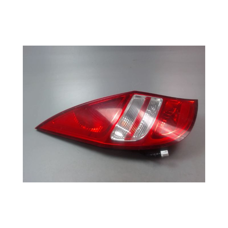 FEU ARRIERE GAUCHE  HYUNDAI I 30 I Phase 1 2007-2010