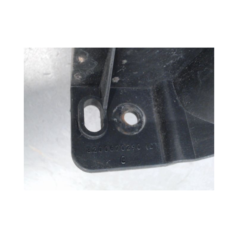 SUPPORT PARE-CHOC AVD RENAULT MODUS