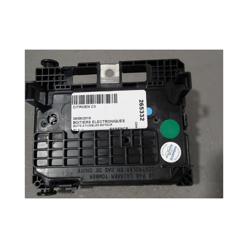 BOITE A FUSIBLES CITROEN C3