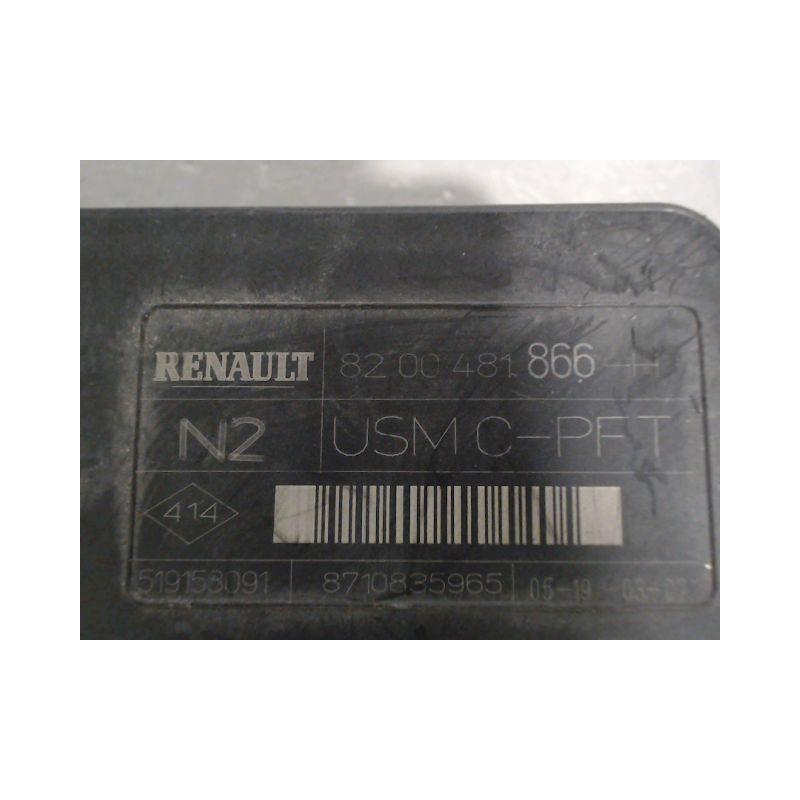 BOITE A FUSIBLES RENAULT MEGANE