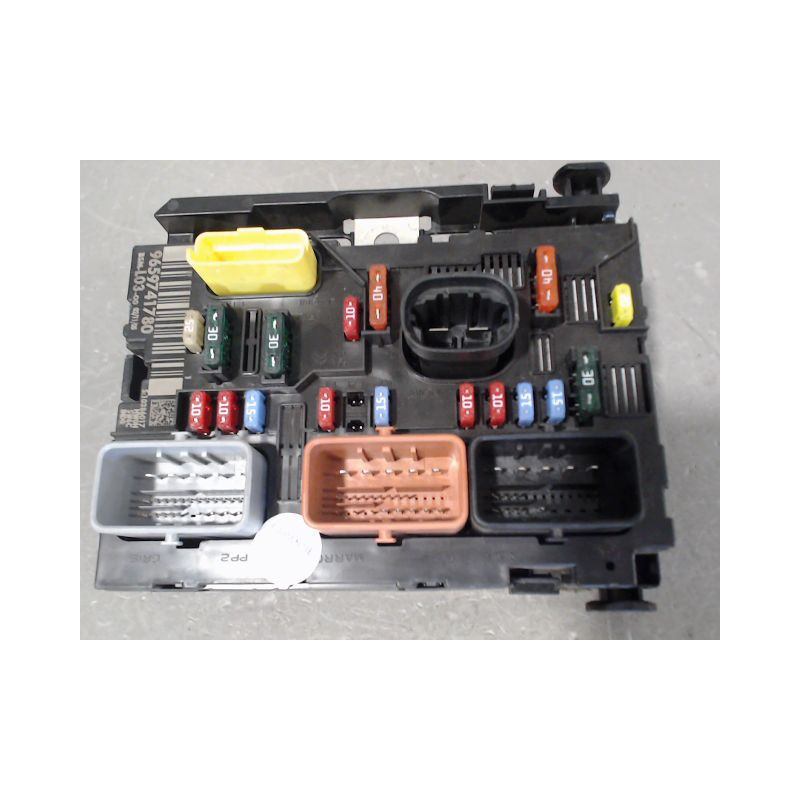 BOITE A FUSIBLES CITROEN C3