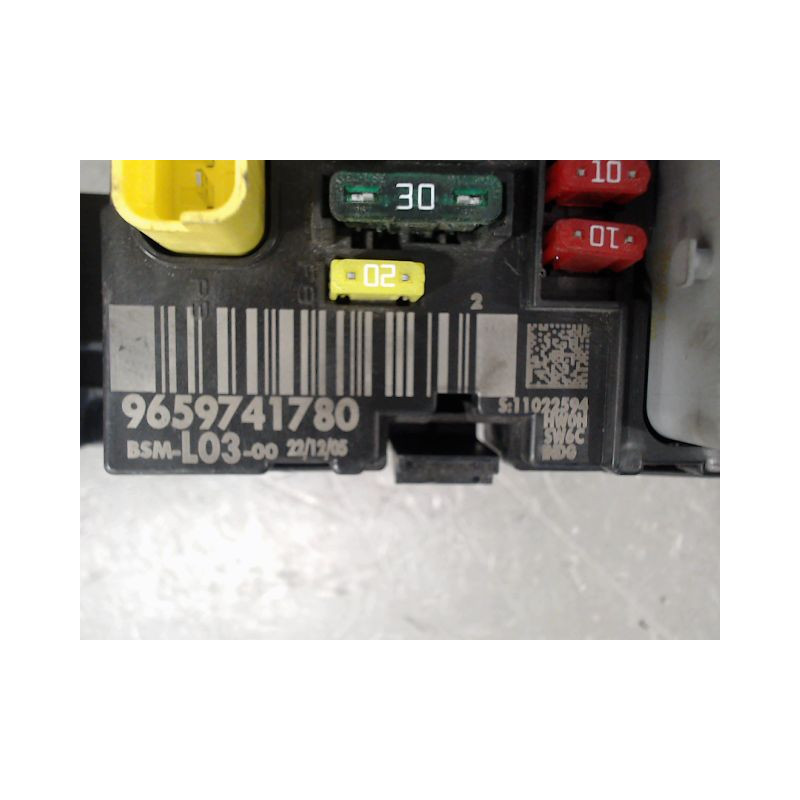 BOITE A FUSIBLES CITROEN C3