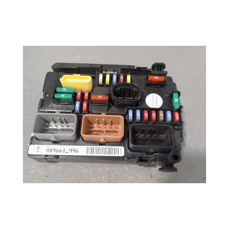 BOITE A FUSIBLES CITROEN C3