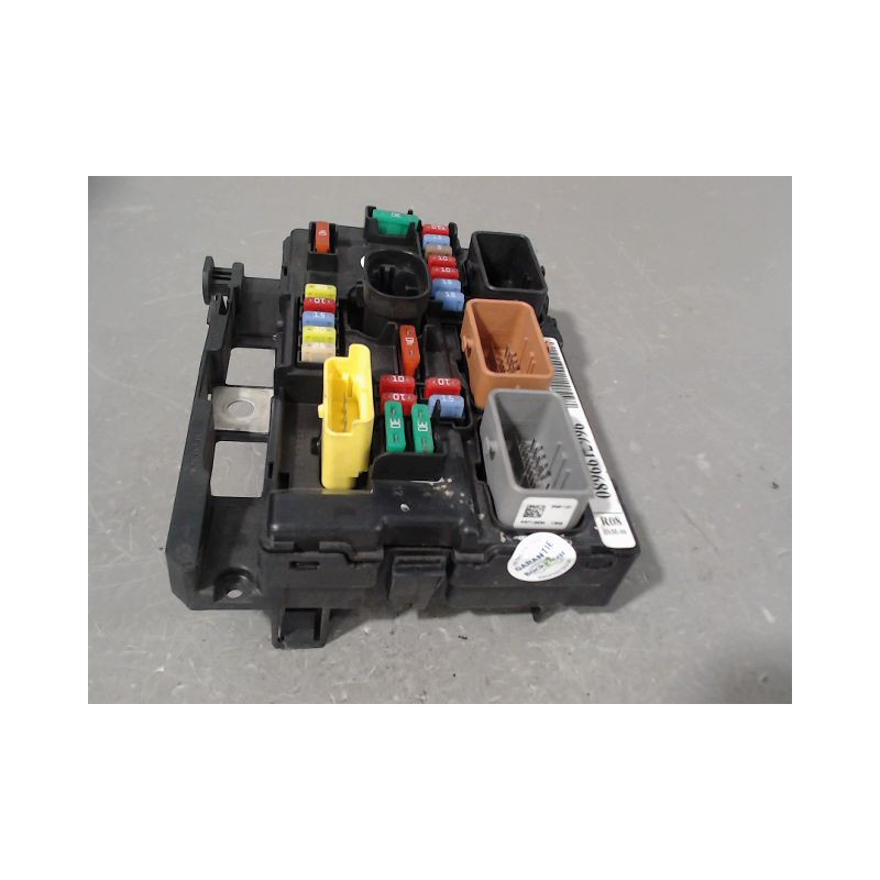 BOITE A FUSIBLES CITROEN C3