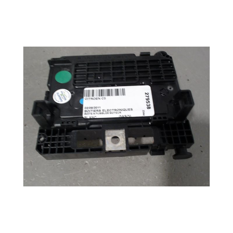 BOITE A FUSIBLES CITROEN C3