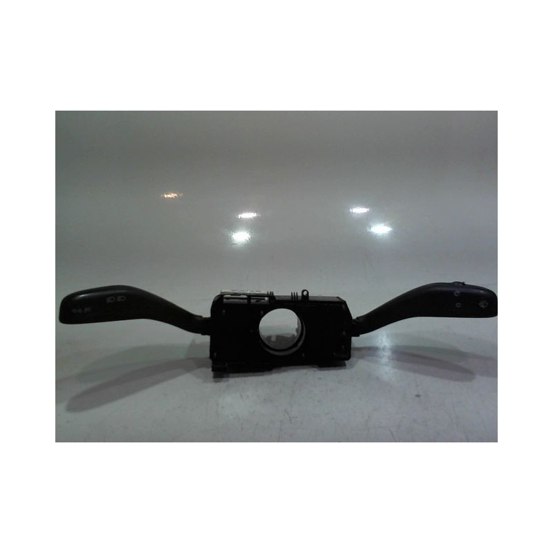 BLOC COMMODOS VOLKSWAGEN POLO IV Phase 1 2002-2005