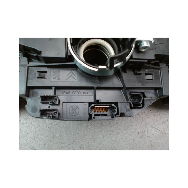 BLOC COMMODOS PEUGEOT 5008 MONOSP. I Phase 1 2009-2013