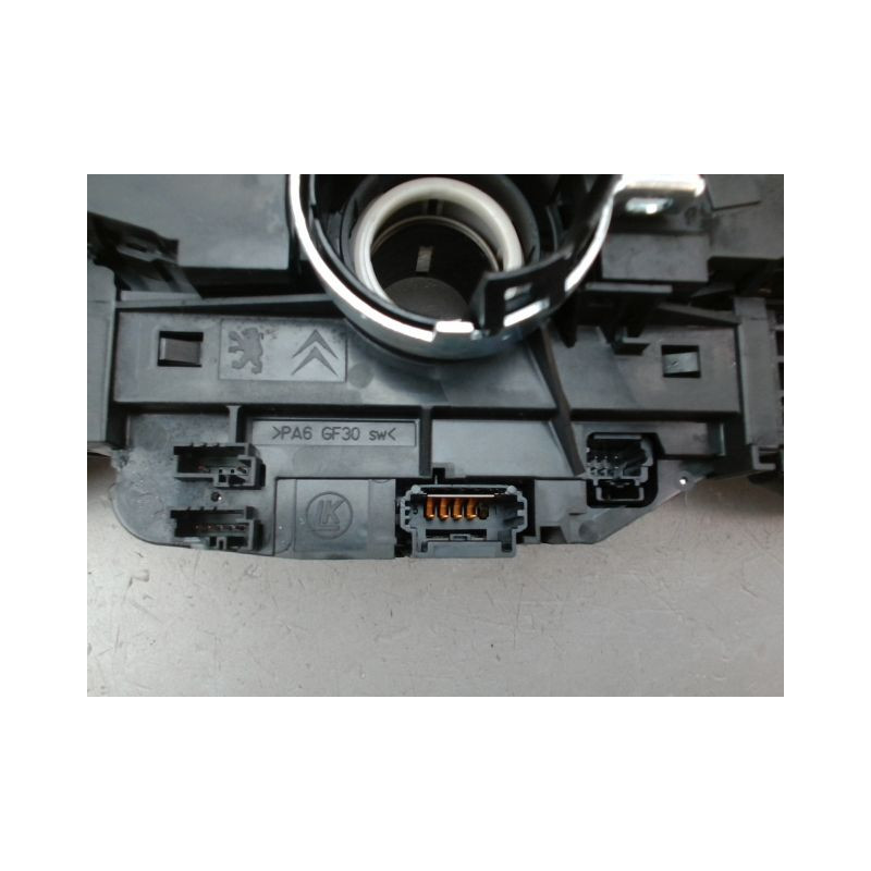 BLOC COMMODOS PEUGEOT 5008 MONOSP. I Phase 1 2009-2013
