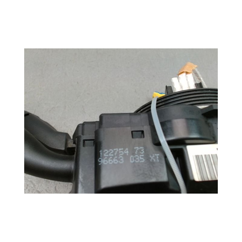 BLOC COMMODOS PEUGEOT 206 + 2009-2013