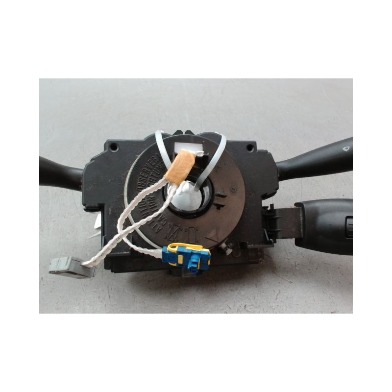 BLOC COMMODOS PEUGEOT 206 + 2009-2013
