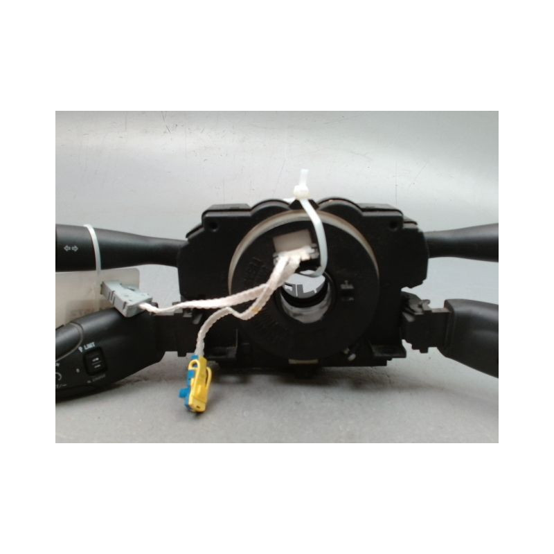 BLOC COMMODOS PEUGEOT 206 + 2009-2013
