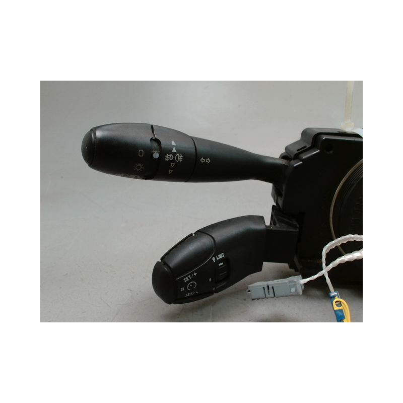 BLOC COMMODOS PEUGEOT 206 + 2009-2013