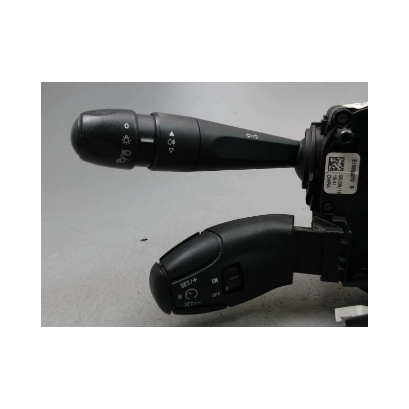 BLOC COMMODOS PEUGEOT 208 Phase 1 2012-...